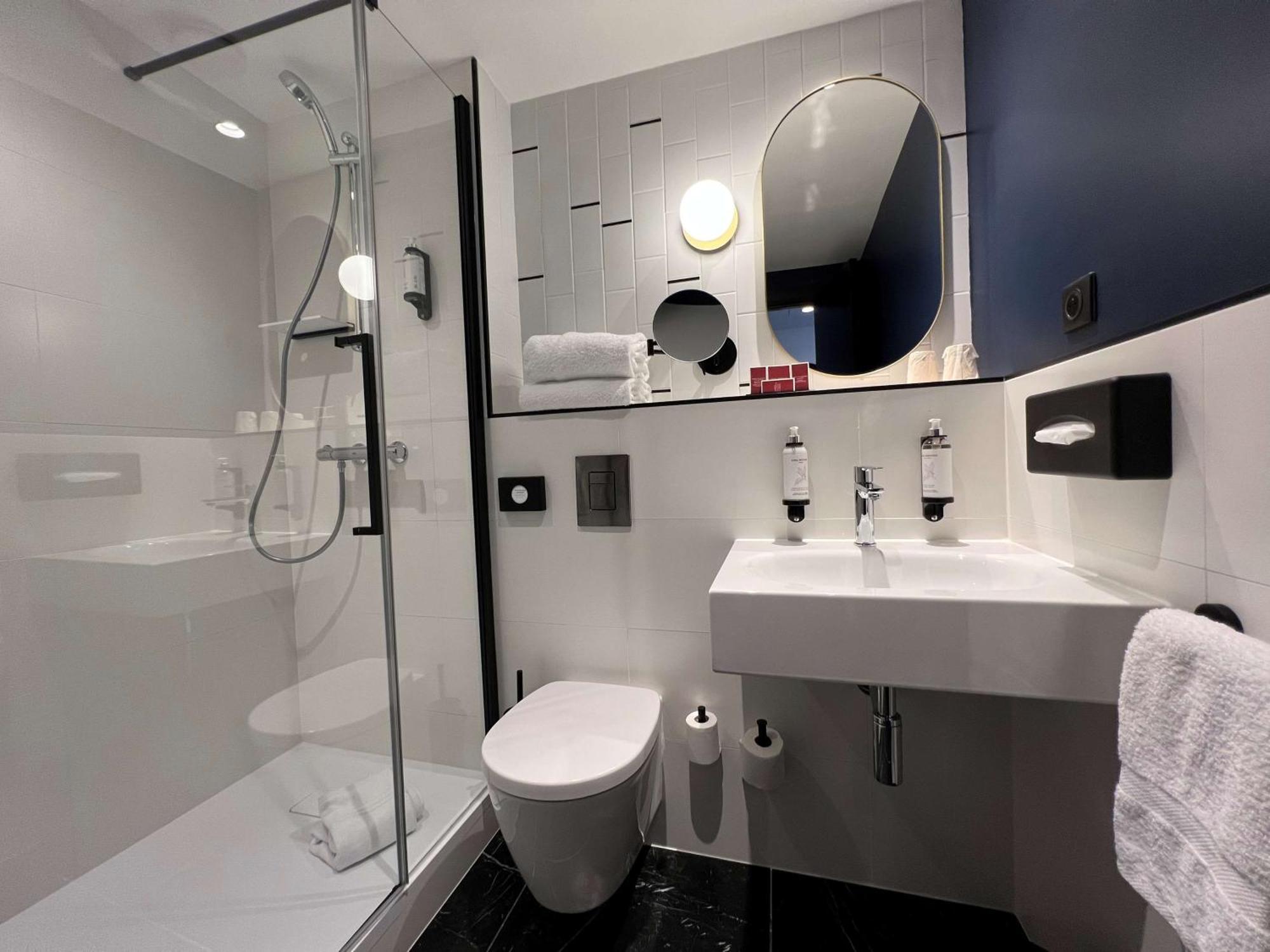 Standard Double Room Small Room or Non-Smoking